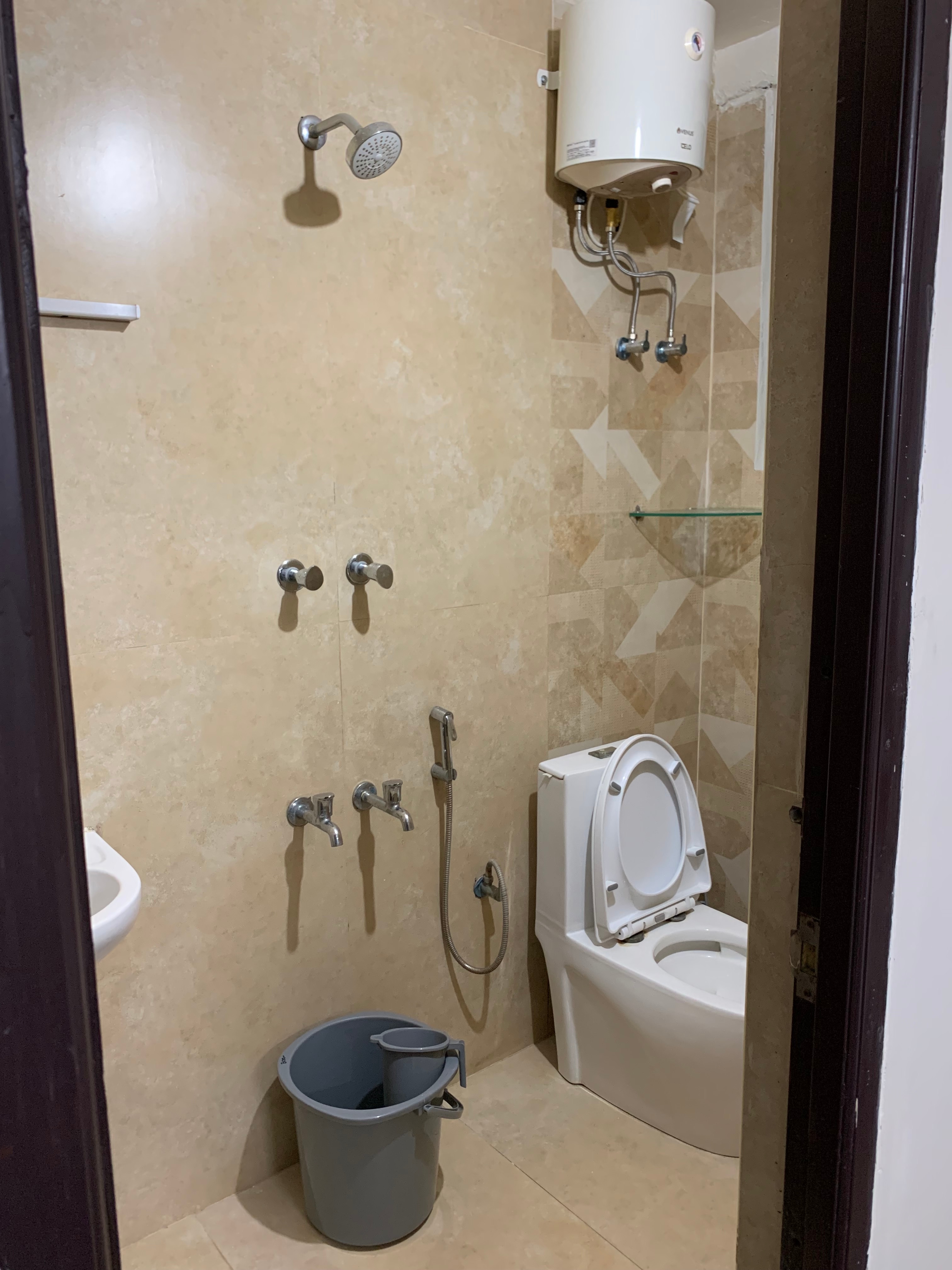 The Avenue   Comfy   Spacious 2 BHK - Tap to explore photos