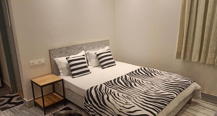 Modern Boutique Room Room Type - Boutique room