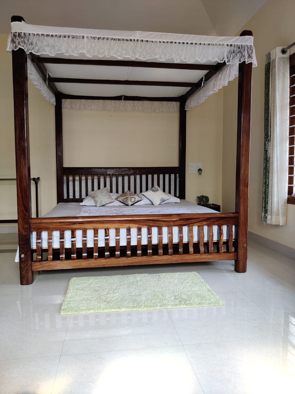 Baleside homestay - Tap to explore photos