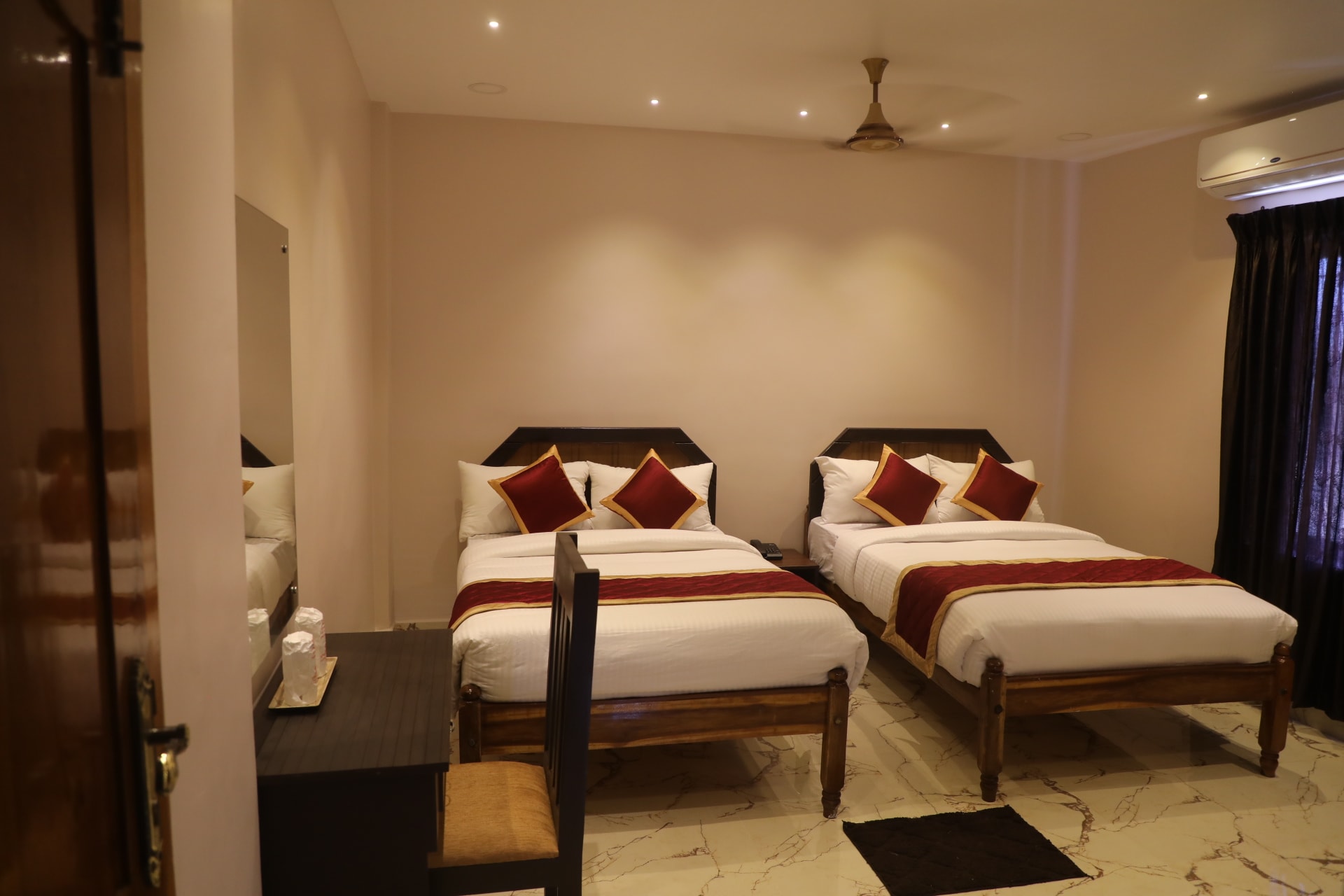 HOTEL APM GRAND, Kavalkinaru - Tap to explore photos
