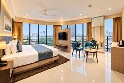 HOTEL ROYAL TIME