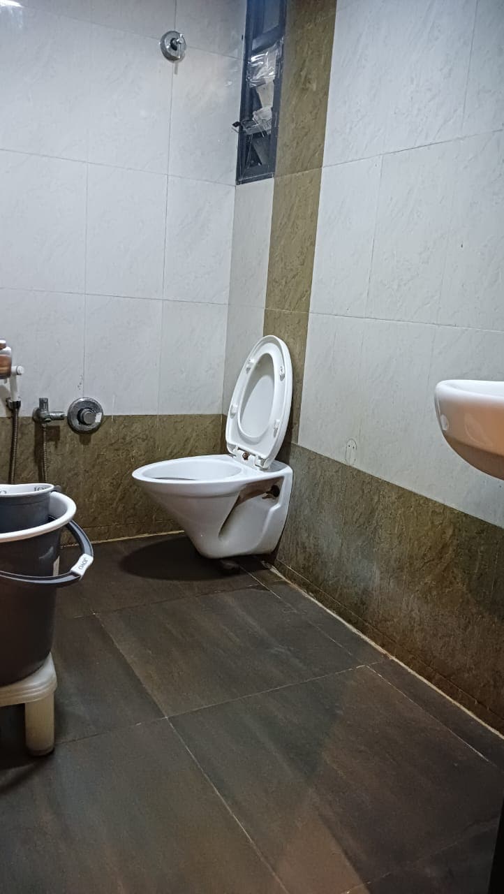 Hotel Shrimad Ahmedabad - Tap to explore photos