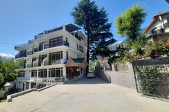 HOTEL SWEET HOME (5 MINS. AWAY FROM MALL ROAD)