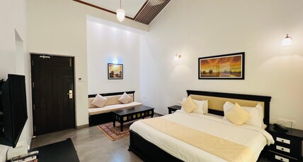 TRANQUIL RESORT AND SPA Room Type - Premier Room with Balcony