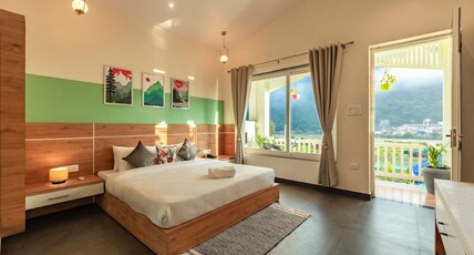 PACK Rishikesh (Mohanchatti) Room Type - Deluxe Private Room (with balcony and mountain view)