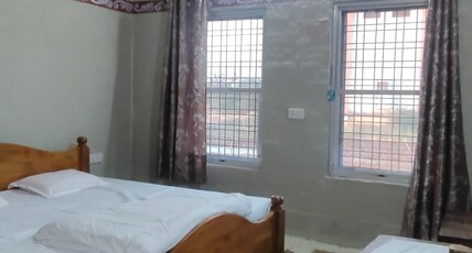 Diamond Valley Homestay Room Type - Bedroom 1