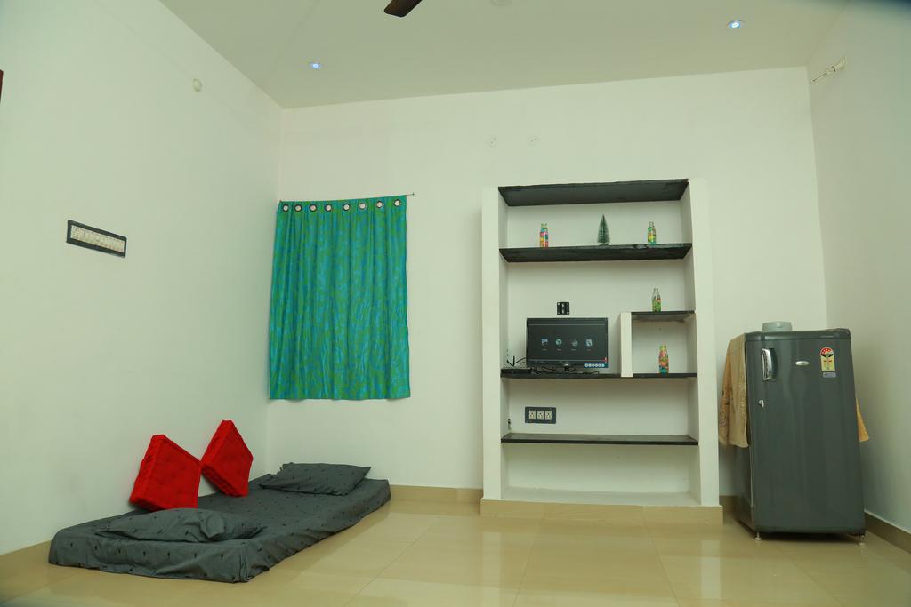 Comfort Homestay - Tap to explore photos