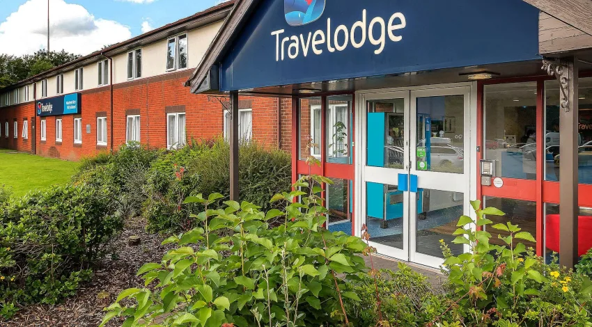 Travelodge Manchester Birch M62 Eastbound - Tap to explore photos