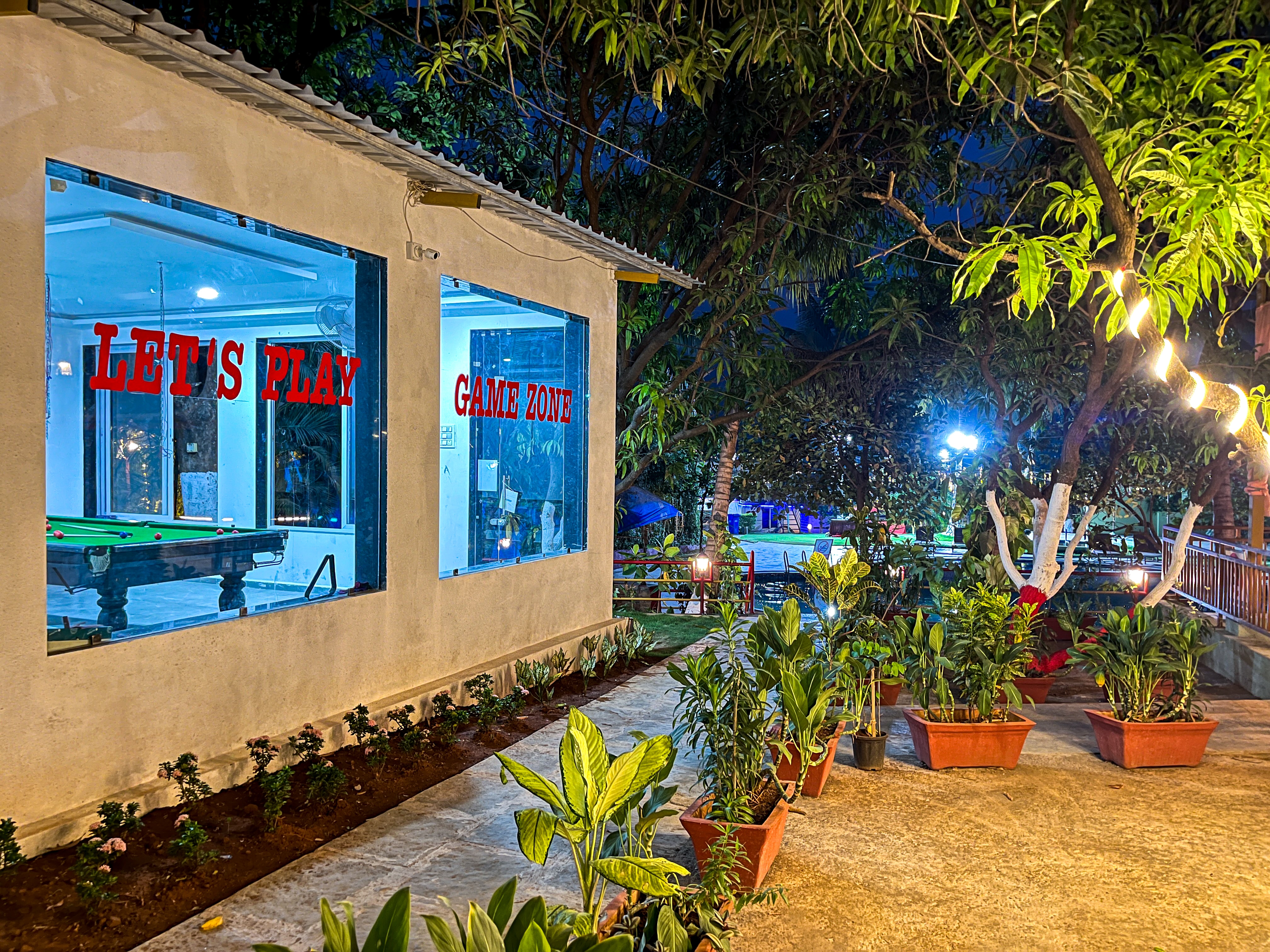 SEEMA's RESORT - Tap to explore photos