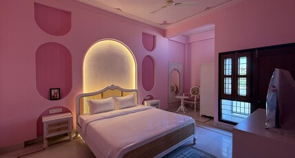 THE NIRUMA VILLA Room Type - Executive Suite King Bed