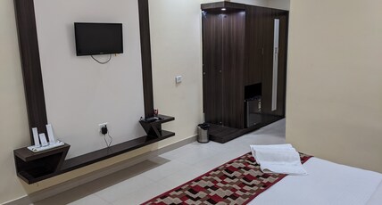 Hotel Silver Leaf Room Type - Platinum Room Hotel Silver Leaf Room Type - Platinum Room