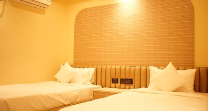 Hotel Mahanayak Room Type - Super Deluxe AC Room with Free Wifi