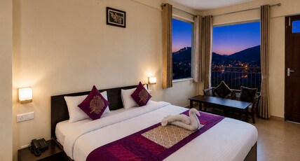 Hotel Avlokan Near Kainchi Dham Mandir Room Type - Valley View Premium Room with Private Balcony Hotel Avlokan Near Kainchi Dham Mandir Room Type - Valley View Premium Room with Private Balcony