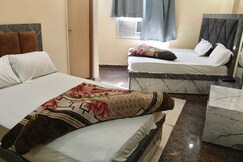 Hotel O SINGH GRAND HOTEL& BANQUET