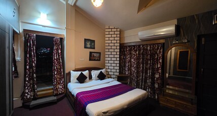Serene Homes Room Type - Double room with A/C and Balcony