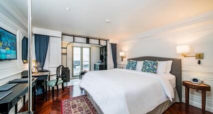 Akara Hotel Room Type - Prarop King Deluxe