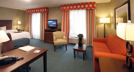 Hampton Inn & Suites Columbus Polaris Room Type - 1KN HEARING ACC NS
