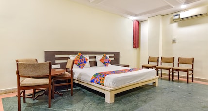 FabHotel Jaipur Classic Room Type - Premium Room