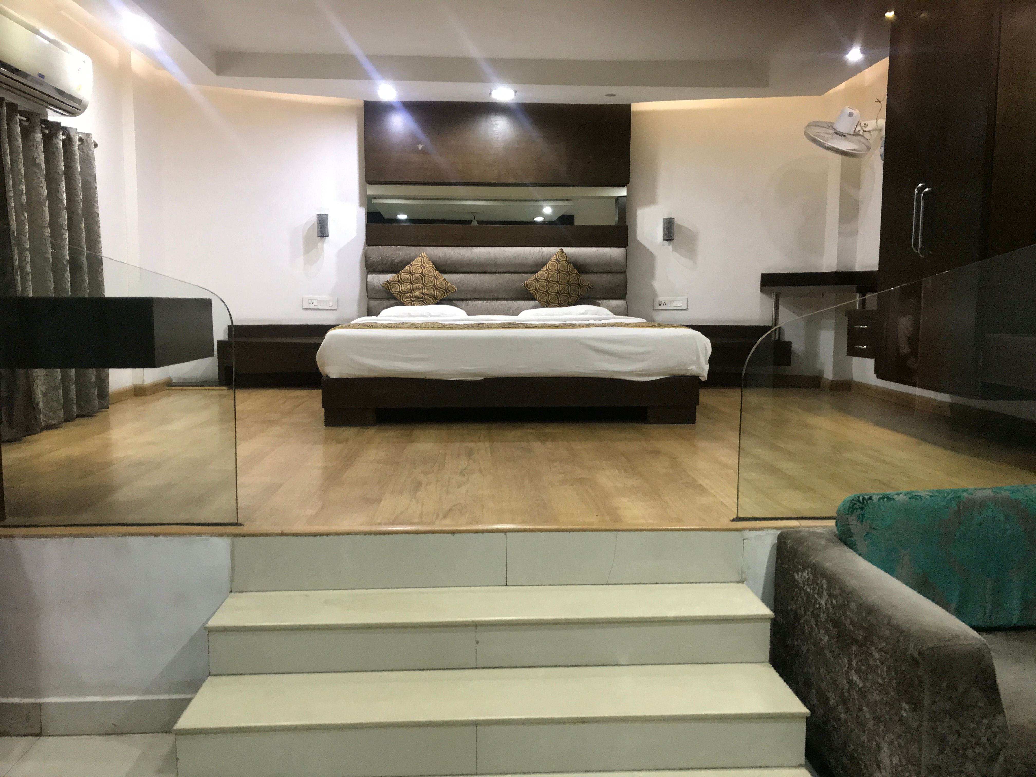 Hotel Siddharth - Tap to explore photos