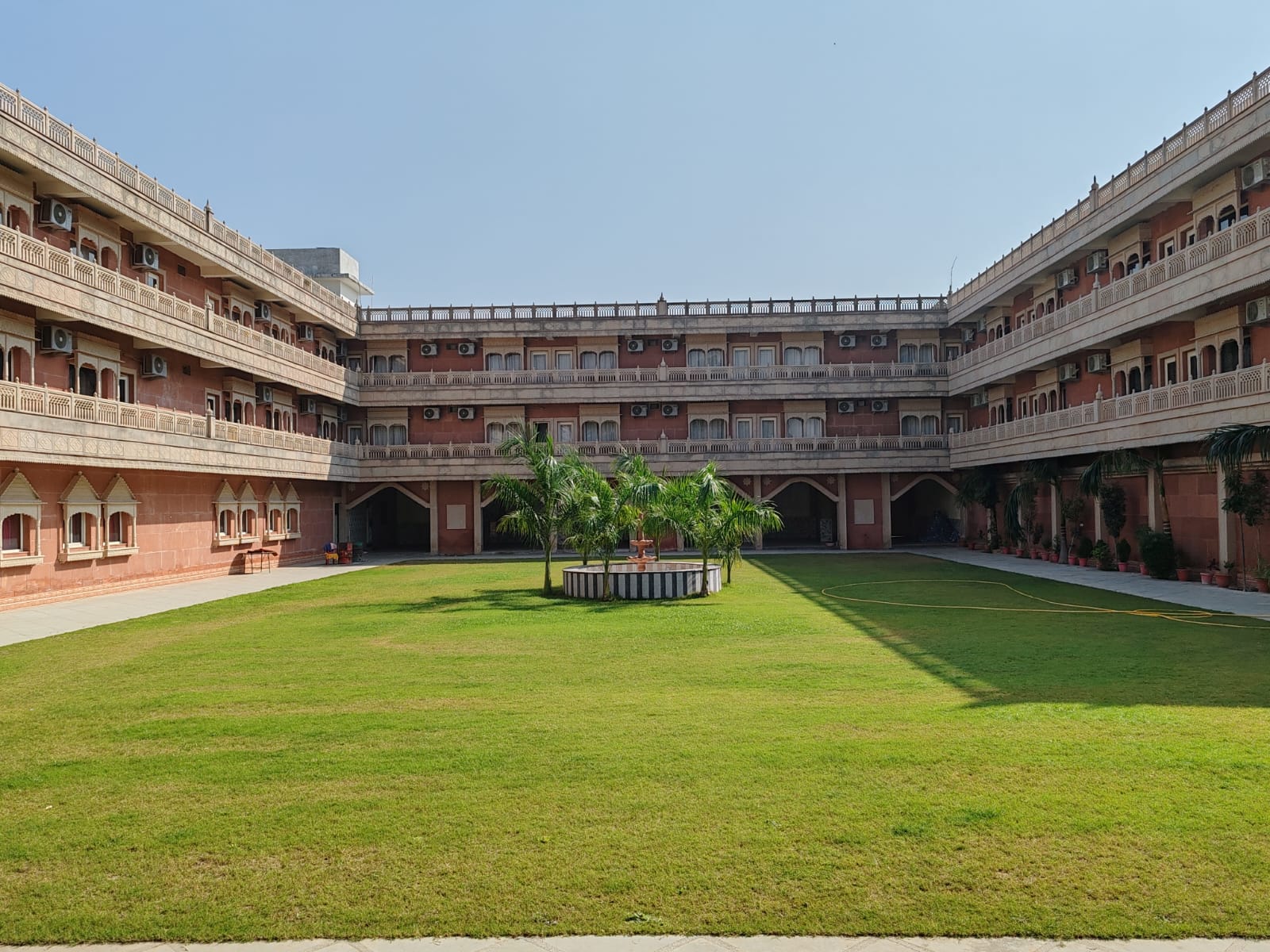 HOTEL RAJWADA PALACE - Tap to explore photos