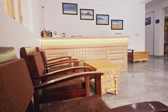 Mujoo Guest House | Walking Distance From Leh market