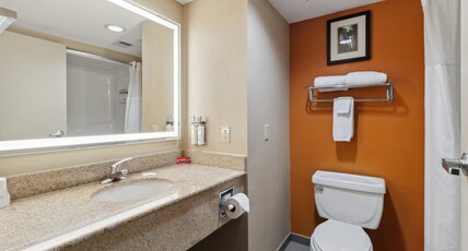 Holiday Inn Hotel & Suites Slidell Room Type - 2 Queen Bed Standard