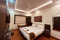 Hotel Shivalaya & Restaurant