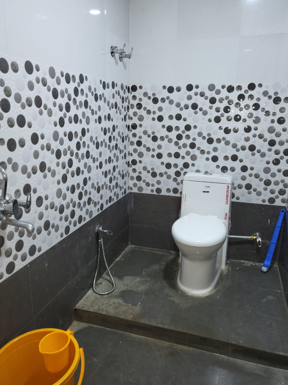 Singhasini apartments- SBD homestay, 2BHK homely. - Tap to explore photos