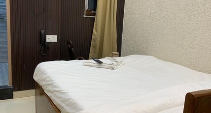 Hotel Triple 555 Room Type - DELUXE