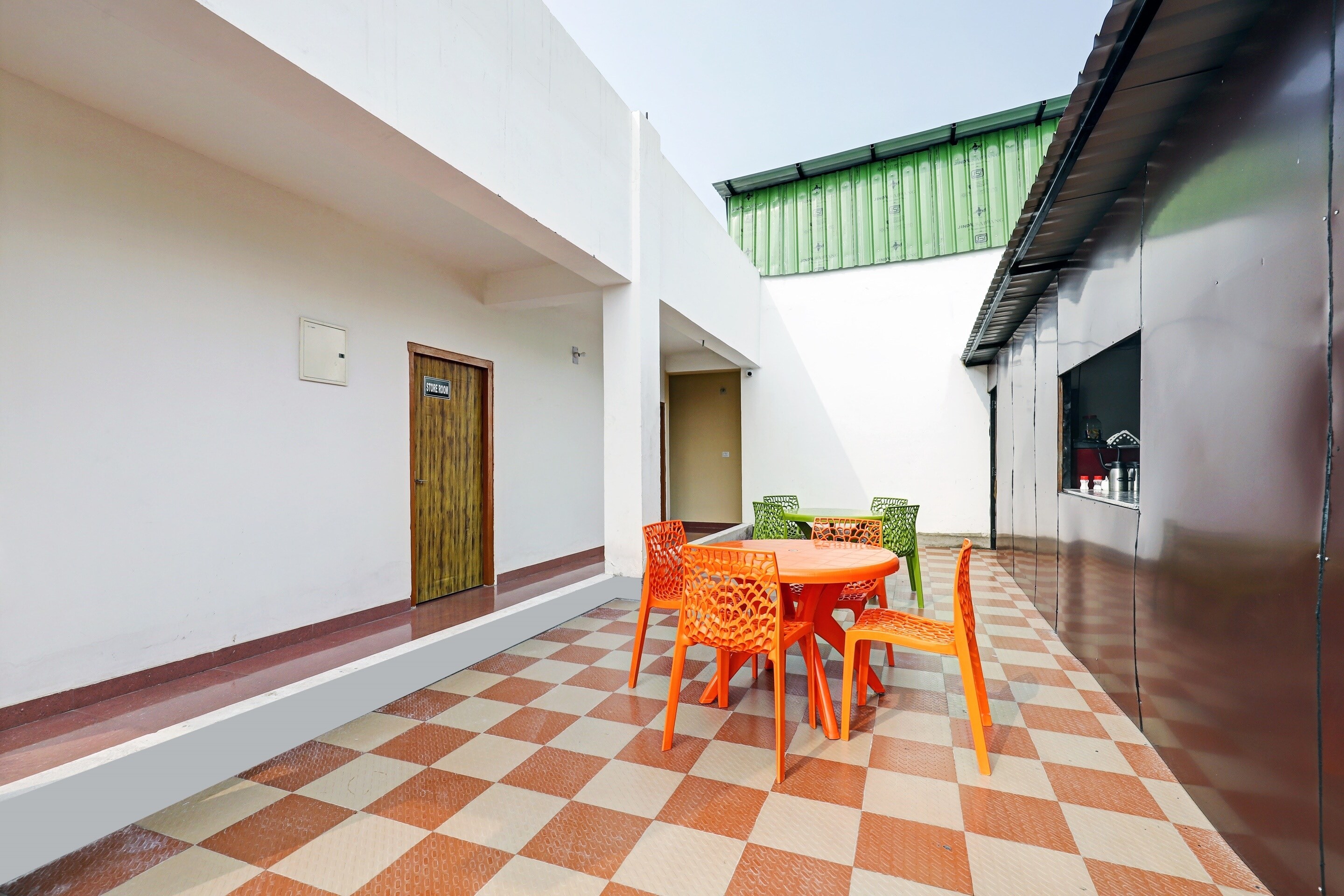 RR Homestay - Tap to explore photos