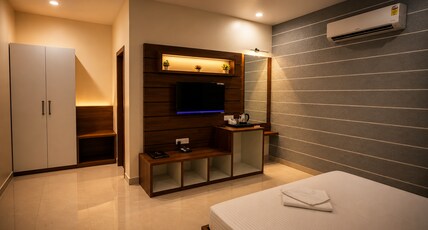 Hotel Ankit Residency Room Type - Deluxe Room