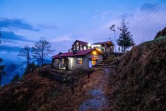 Himalayan Paradise| Boutique room w Binsar view
