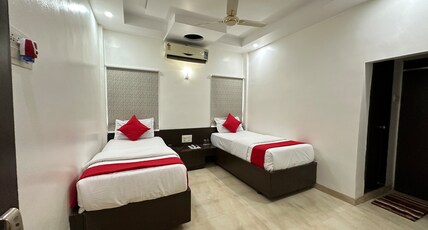 Hotel Tirumala Amravati Room Type - Deluxe Room (AC)