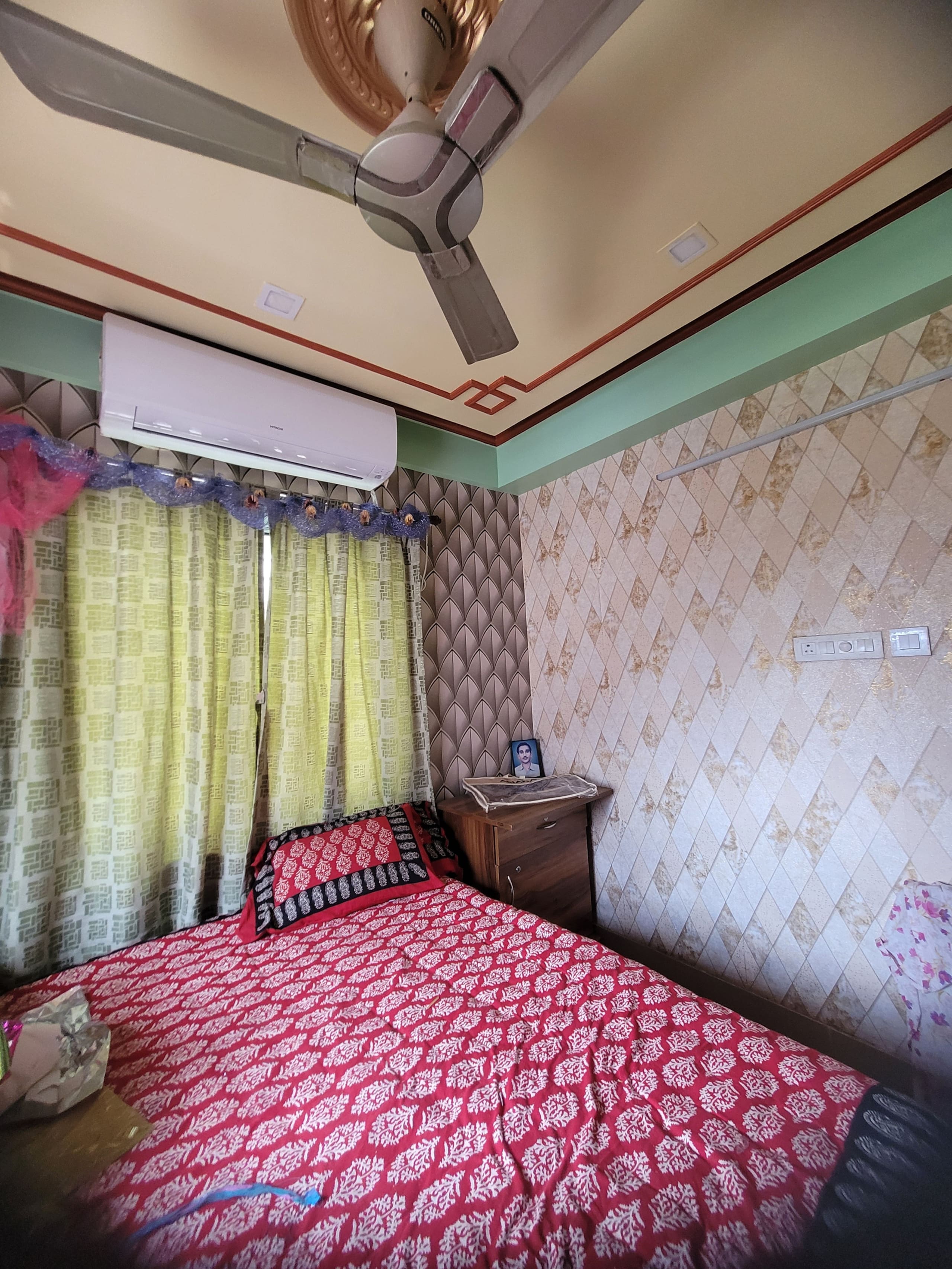 Luxury Apartment in Tollygaunge - Tap to explore photos