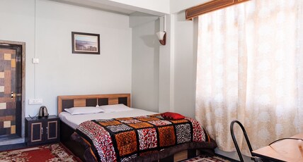 Parijat Homestay | Rooms & Guided Treks Room Type - Deluxe Room -