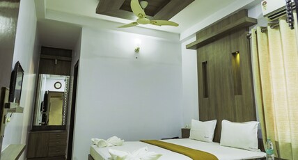 THE HOTEL CHOLA INN Room Type - EXECUTIVE