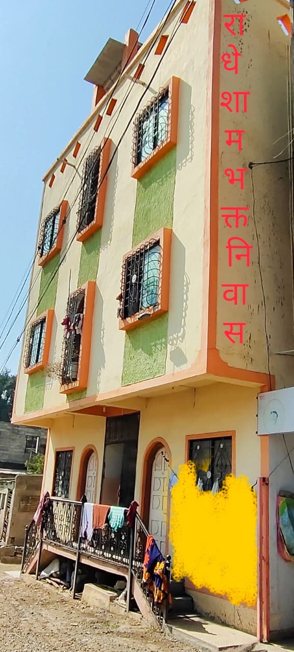 Radhesham bhakt niwas - Tap to explore photos