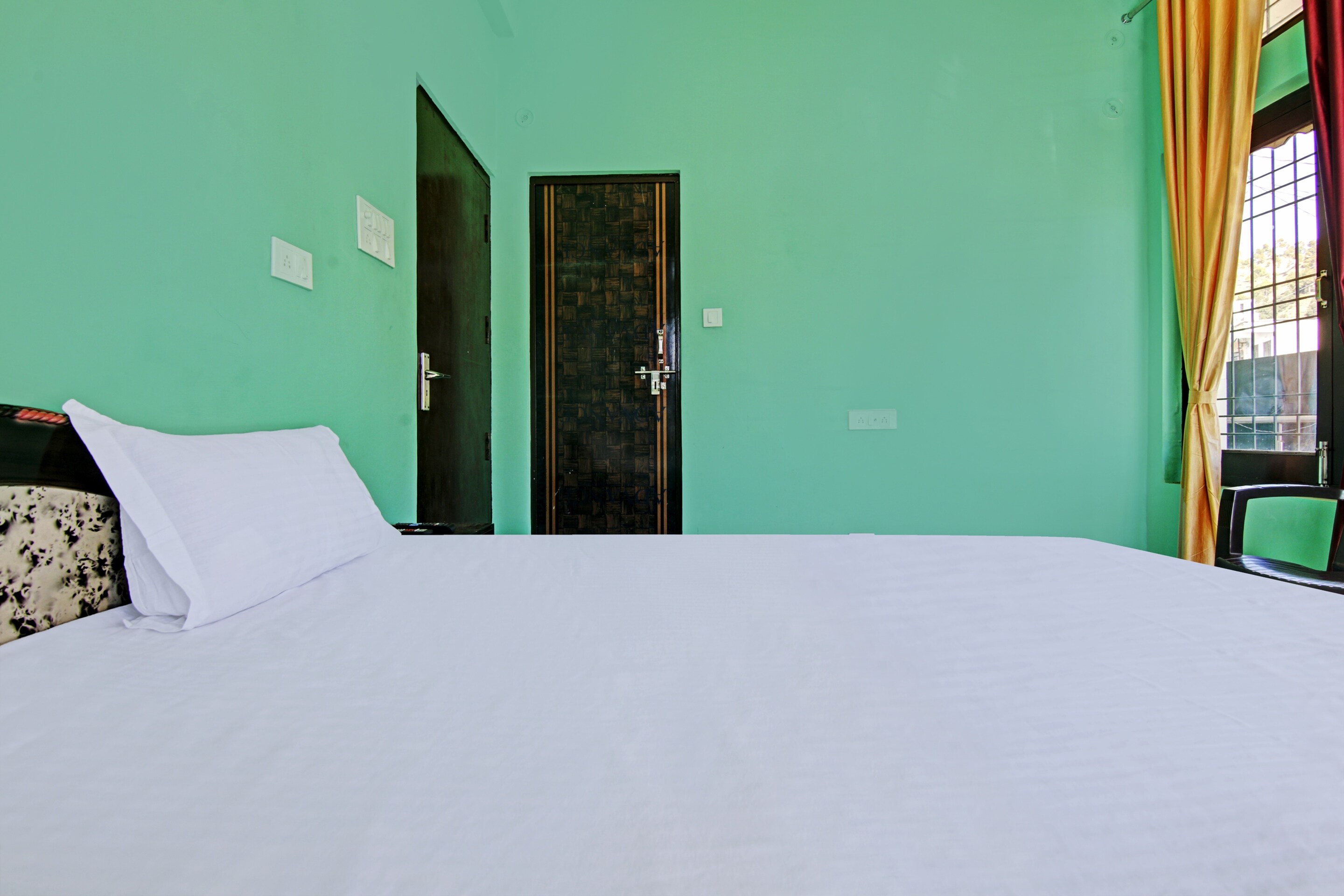 Hotel O Jai Shiv Shakti Guest House - Tap to explore photos
