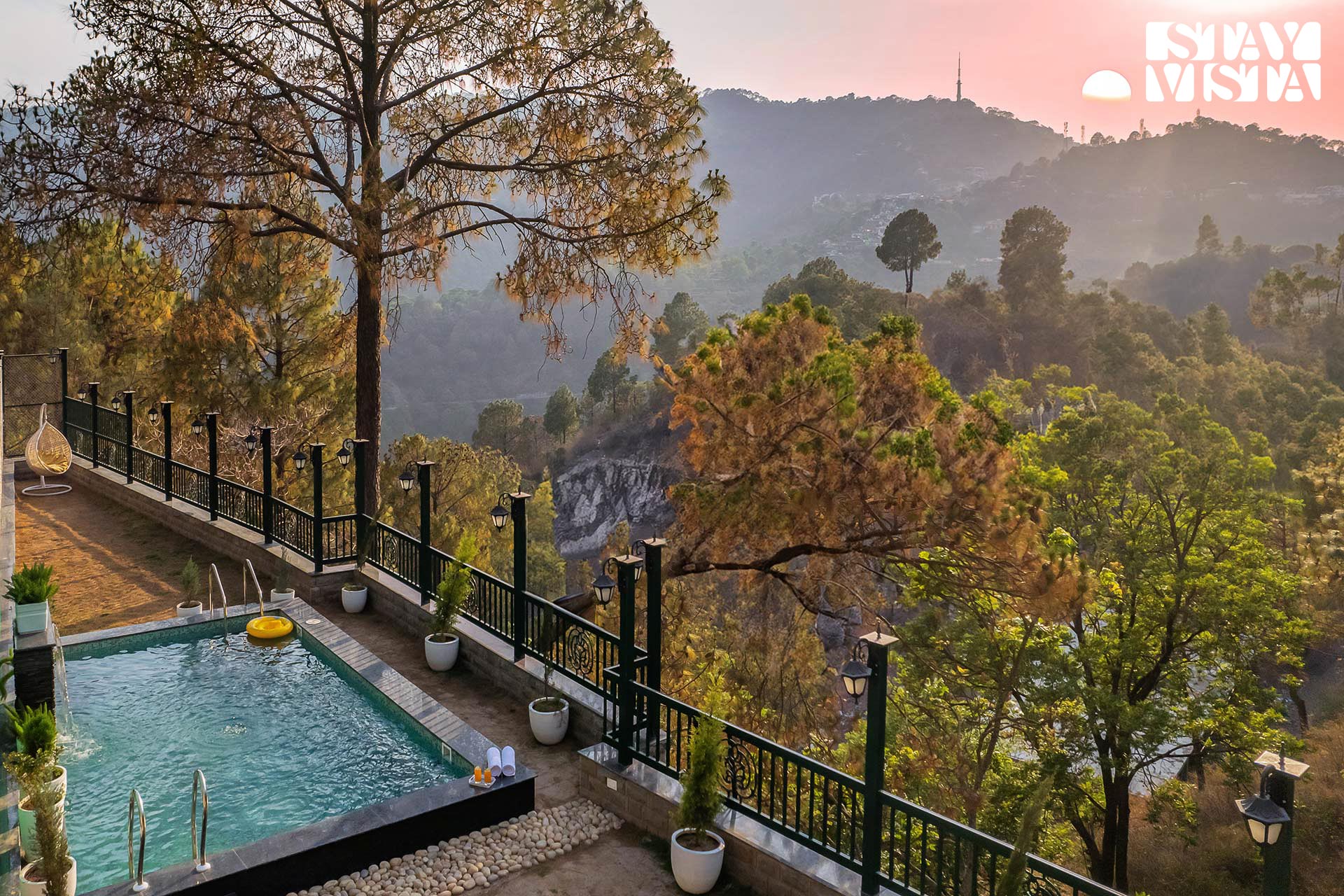 StayVista at Villa Montierra - Tap to explore photos