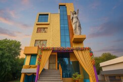 Amaira Hotels and Banquets (Near Vaishali Metro Station)