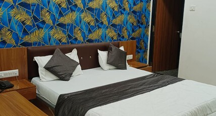 Hotel Arotel Room Type - Deluxe AC room