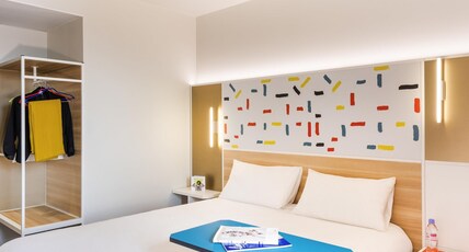 ibis Styles Guyancourt Versailles Room Type - Standard Room with 1 double bed