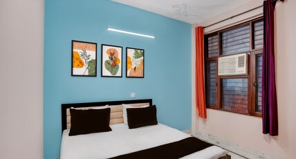 Shivik Stays Room Type - Bedroom 2