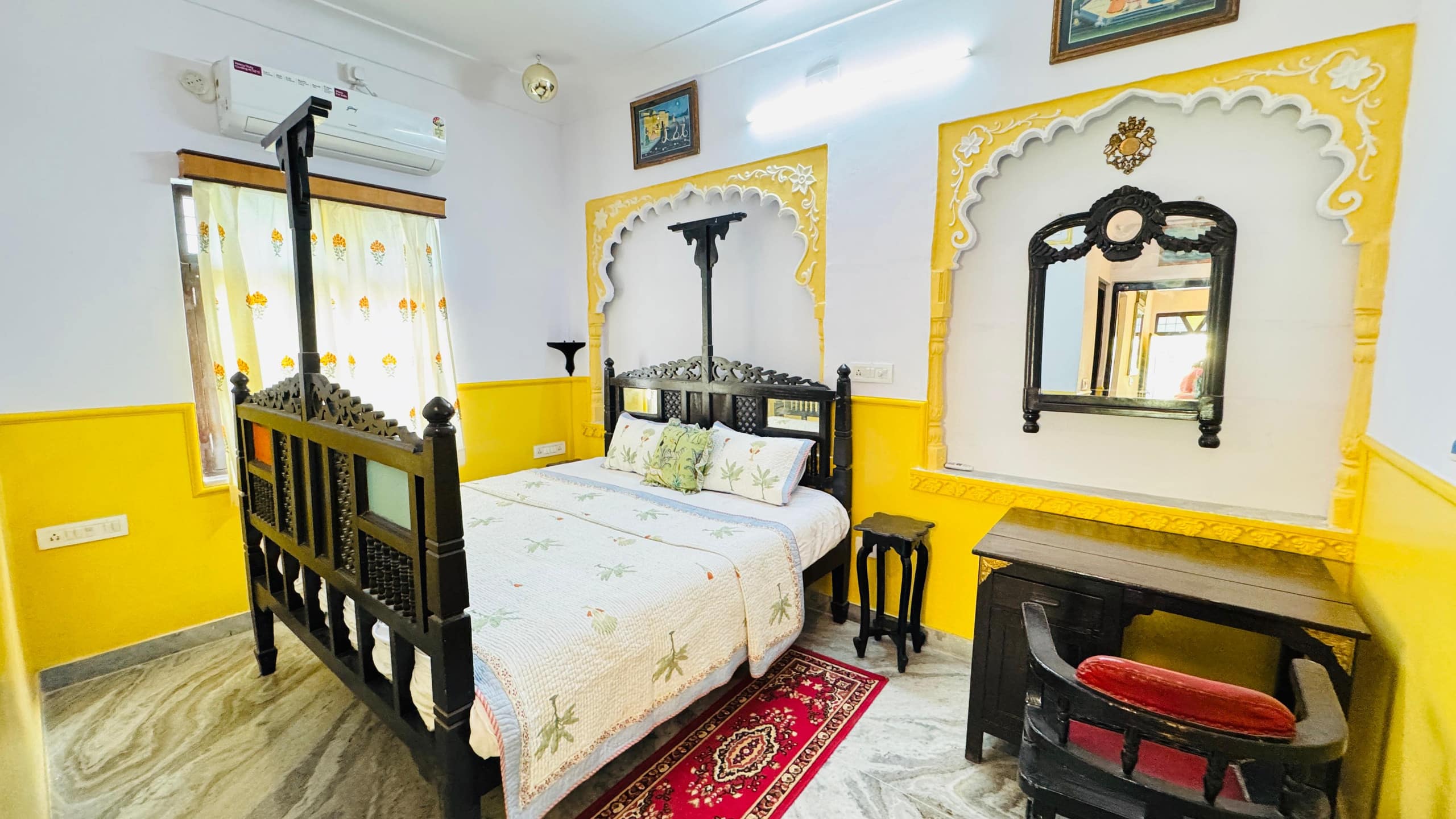 Entire 2BHK Heritage Apartment in Udaipur |Lasani House - Tap to explore photos