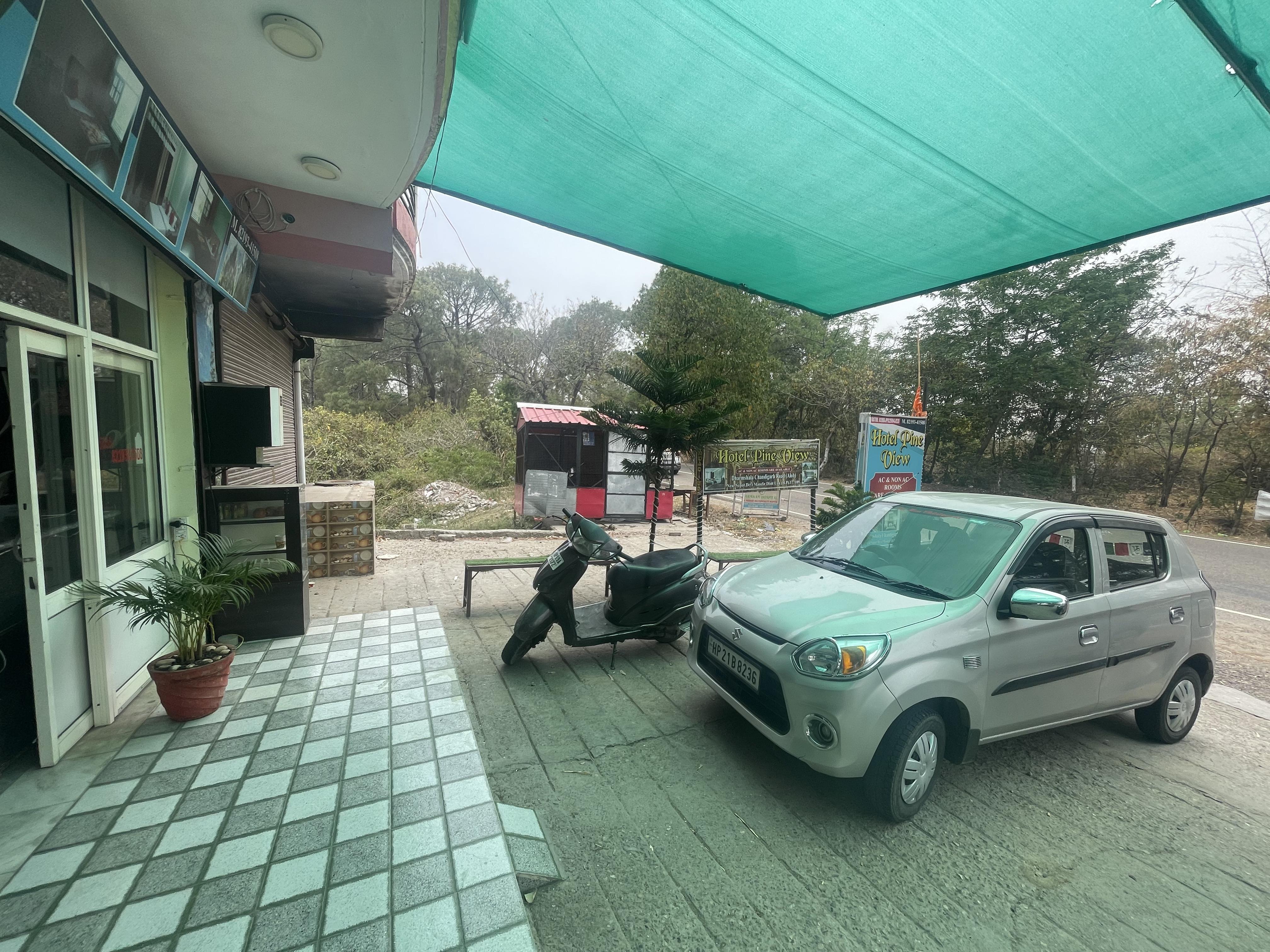 The Pine View - Tap to explore photos