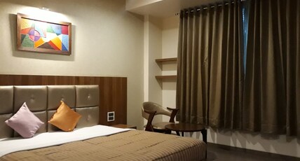 Hotel Natraj Annex Room Type - Deluxe Room A/C