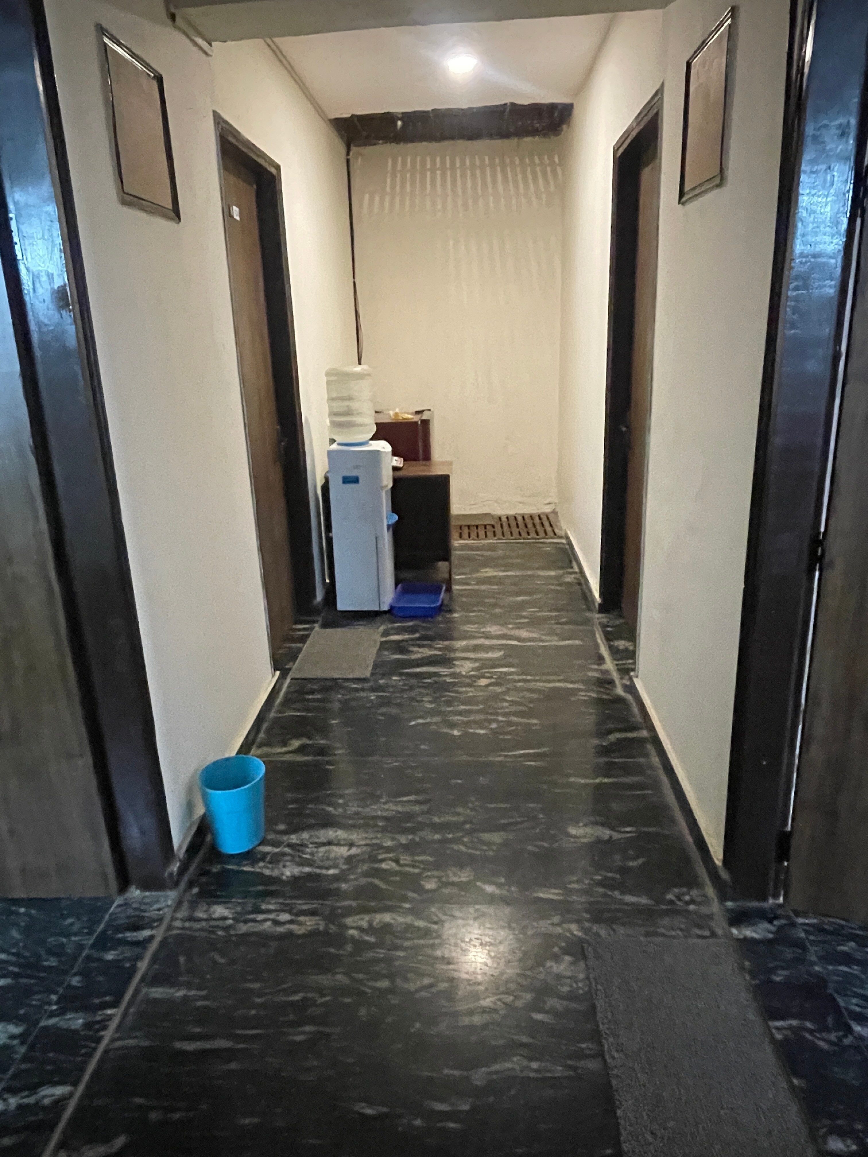 Slate Meadows | Studio Rooms | Noida Sector 101 | Professionally Run - Tap to explore photos