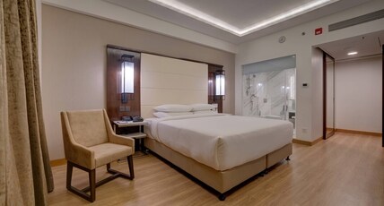 Courtyard by Marriott Surat Room Type - Executive Suite City View with Living Area
