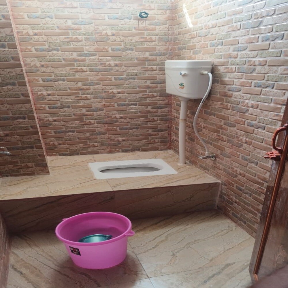 MADINA GUEST HOUSE - Tap to explore photos