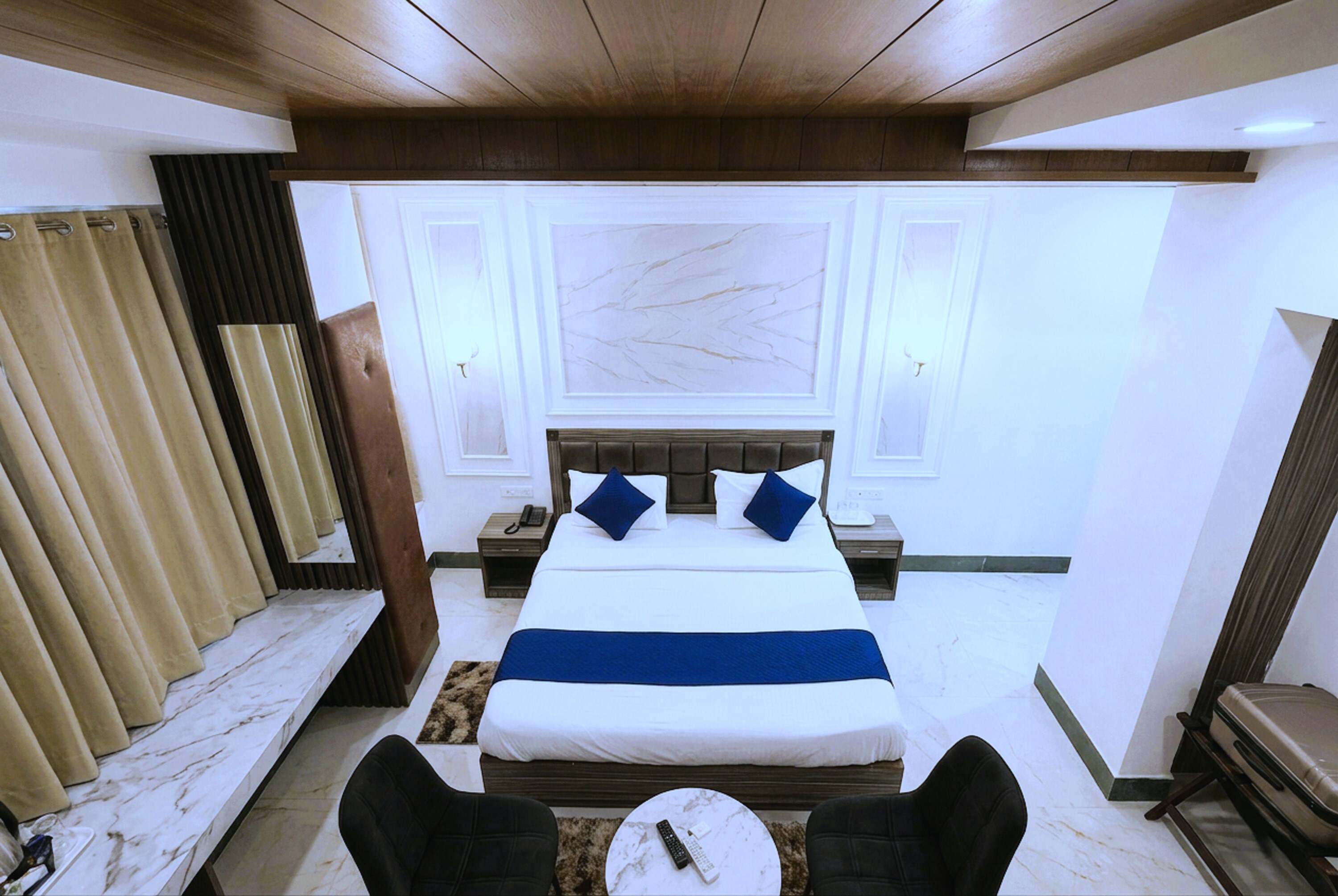 Hotel Ess Pee Grand Mohali - Tap to explore photos